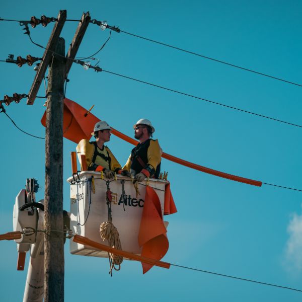eletricista-padrao-celesc-em-barra-velha-so-construir.jpg